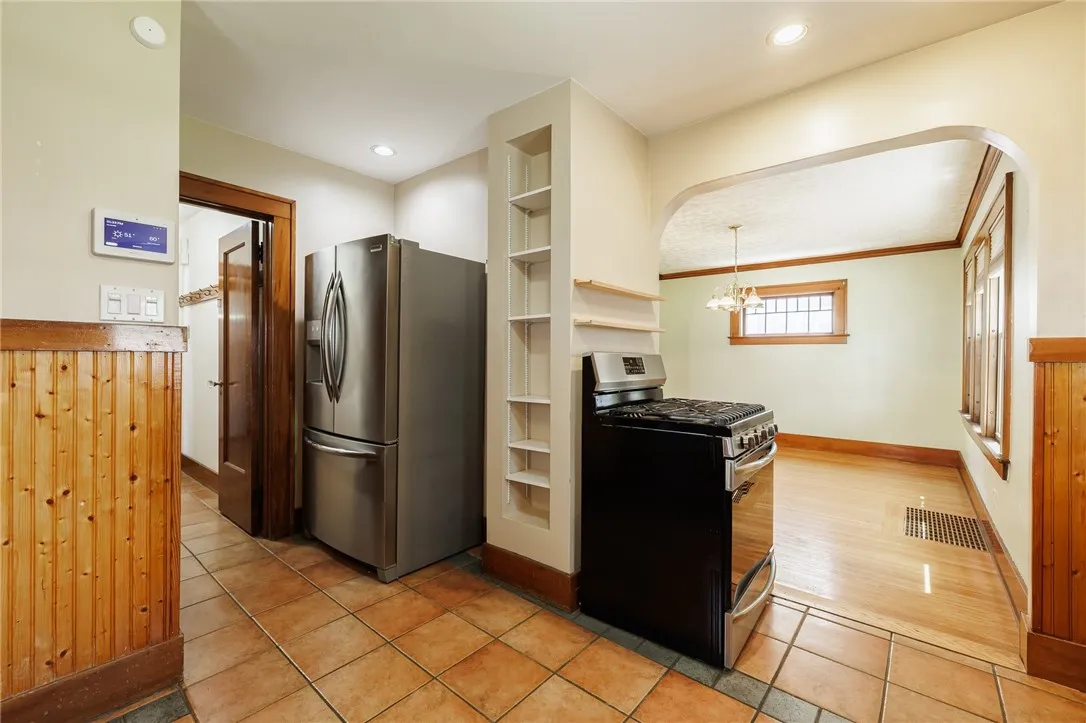 1043 Genesee Park Boulevard, Rochester, New York 1, Rochester, New York 14619, 3 Bedrooms Bedrooms, 6 Rooms Rooms,1 BathroomBathrooms,Residential,For Sale,1043 Genesee Park Boulevard, Rochester, New York 1,R1622596