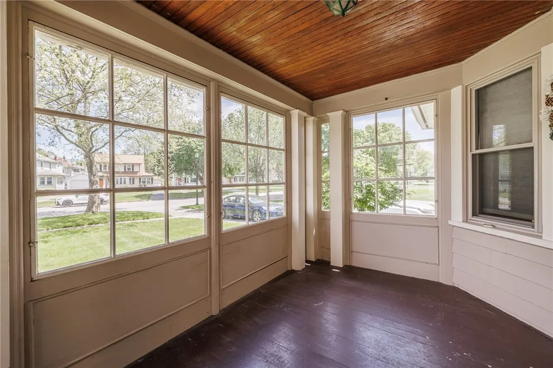 1043 Genesee Park Boulevard, Rochester, New York 1, Rochester, New York 14619, 3 Bedrooms Bedrooms, 6 Rooms Rooms,1 BathroomBathrooms,Residential,For Sale,1043 Genesee Park Boulevard, Rochester, New York 1,R1622596