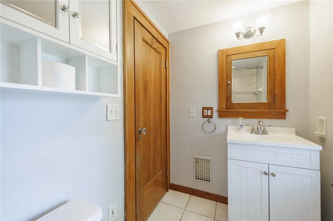 1043 Genesee Park Boulevard, Rochester, New York 1, Rochester, New York 14619, 3 Bedrooms Bedrooms, 6 Rooms Rooms,1 BathroomBathrooms,Residential,For Sale,1043 Genesee Park Boulevard, Rochester, New York 1,R1622596