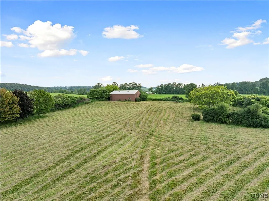 5640 Fearon Road, Eaton, New York 13408, Eaton, New York 13408, 5 Bedrooms Bedrooms, 8 Rooms Rooms,2 BathroomsBathrooms,Residential,For Sale,5640 Fearon Road, Eaton, New York 13408,S1621144