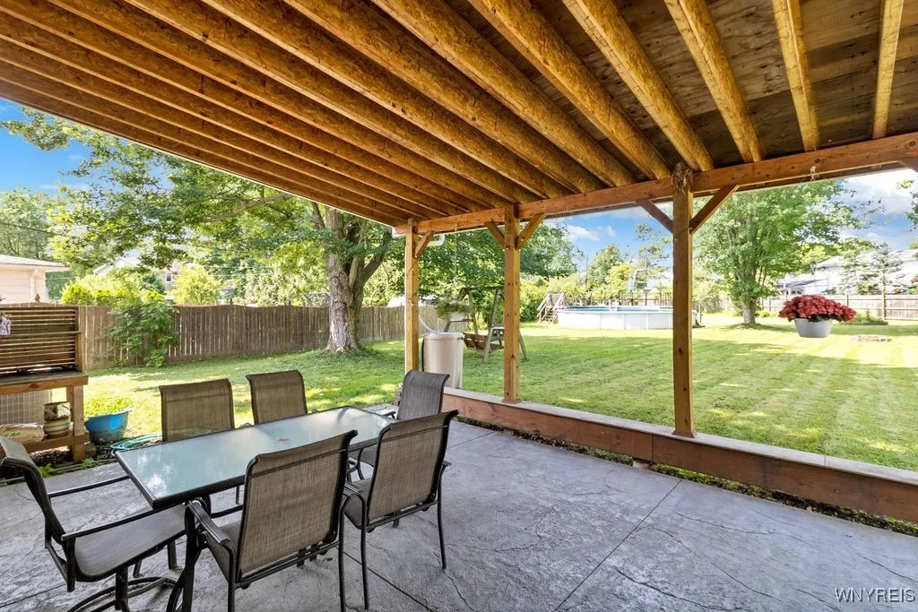 24 Rosewood Drive, Amherst, New York 14221, Amherst, New York 14221, 4 Bedrooms Bedrooms, 10 Rooms Rooms,2 BathroomsBathrooms,Residential,For Sale,24 Rosewood Drive, Amherst, New York 14221,B1622204
