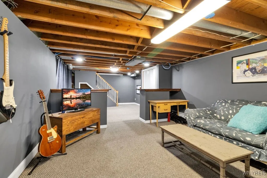 24 Rosewood Drive, Amherst, New York 14221, Amherst, New York 14221, 4 Bedrooms Bedrooms, 10 Rooms Rooms,2 BathroomsBathrooms,Residential,For Sale,24 Rosewood Drive, Amherst, New York 14221,B1622204