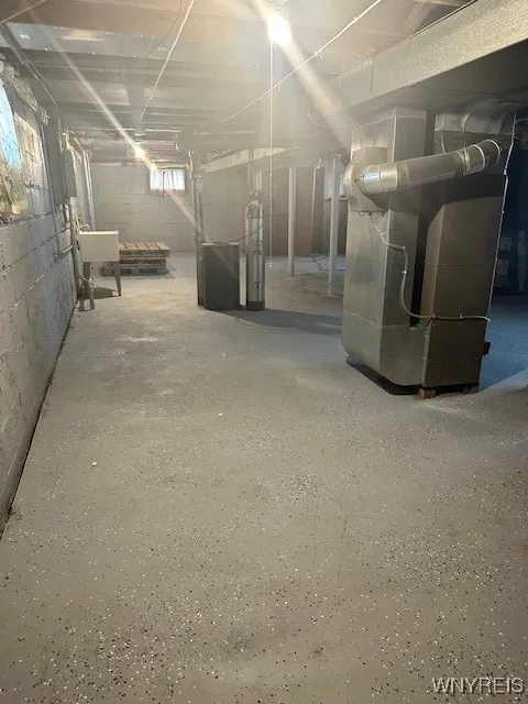 79 Courtland Avenue, Buffalo, New York 14215, Buffalo, New York 14215, 3 Bedrooms Bedrooms, 8 Rooms Rooms,1 BathroomBathrooms,Residential,For Sale,79 Courtland Avenue, Buffalo, New York 14215,B1622604