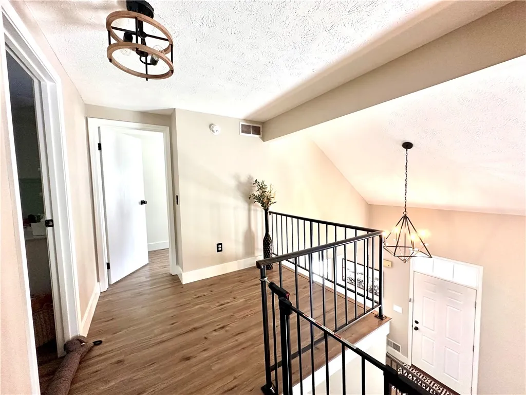 14 Melwood Drive, Greece, New York 14626, Greece, New York 14626, 3 Bedrooms Bedrooms, 12 Rooms Rooms,2 BathroomsBathrooms,Residential,For Sale,14 Melwood Drive, Greece, New York 14626,R1622547