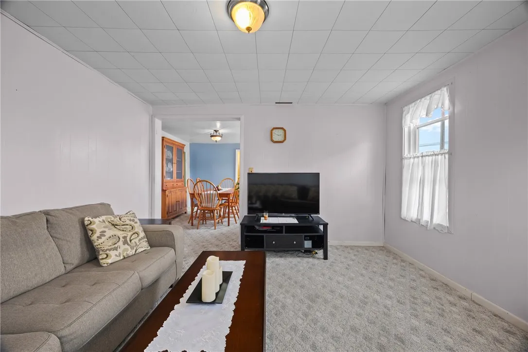 5993 South Geneva Road, Sodus, New York 14551, Sodus, New York 14551, 3 Bedrooms Bedrooms, 9 Rooms Rooms,1 BathroomBathrooms,Residential,For Sale,5993 South Geneva Road, Sodus, New York 14551,R1621252