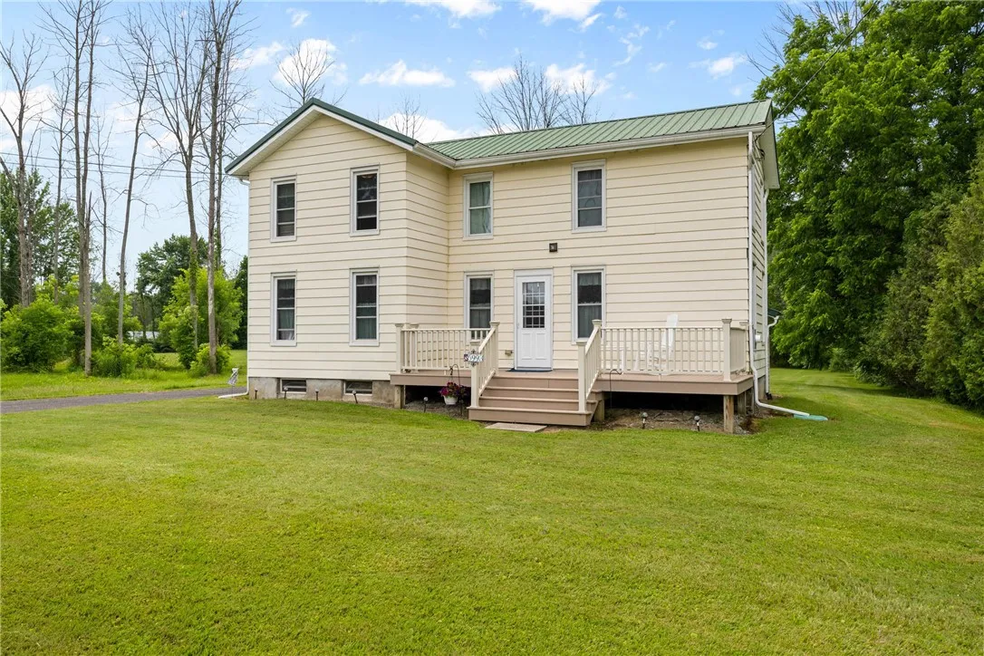 5993 South Geneva Road, Sodus, New York 14551, Sodus, New York 14551, 3 Bedrooms Bedrooms, 9 Rooms Rooms,1 BathroomBathrooms,Residential,For Sale,5993 South Geneva Road, Sodus, New York 14551,R1621252