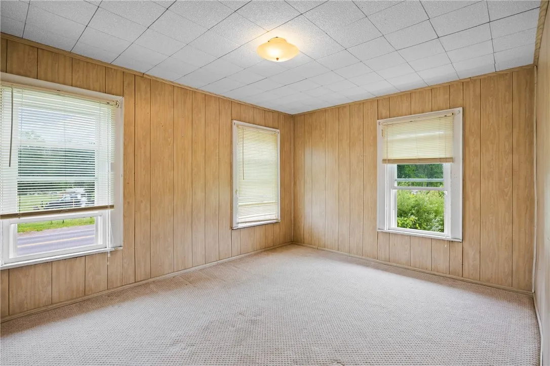 5993 South Geneva Road, Sodus, New York 14551, Sodus, New York 14551, 3 Bedrooms Bedrooms, 9 Rooms Rooms,1 BathroomBathrooms,Residential,For Sale,5993 South Geneva Road, Sodus, New York 14551,R1621252