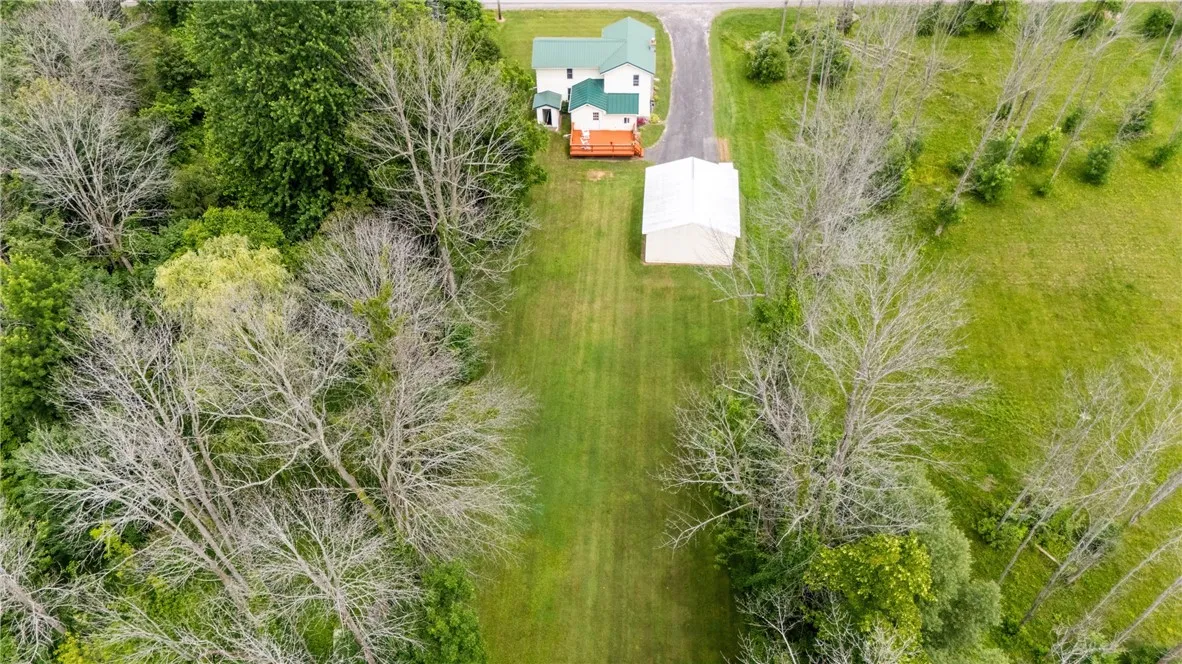 5993 South Geneva Road, Sodus, New York 14551, Sodus, New York 14551, 3 Bedrooms Bedrooms, 9 Rooms Rooms,1 BathroomBathrooms,Residential,For Sale,5993 South Geneva Road, Sodus, New York 14551,R1621252