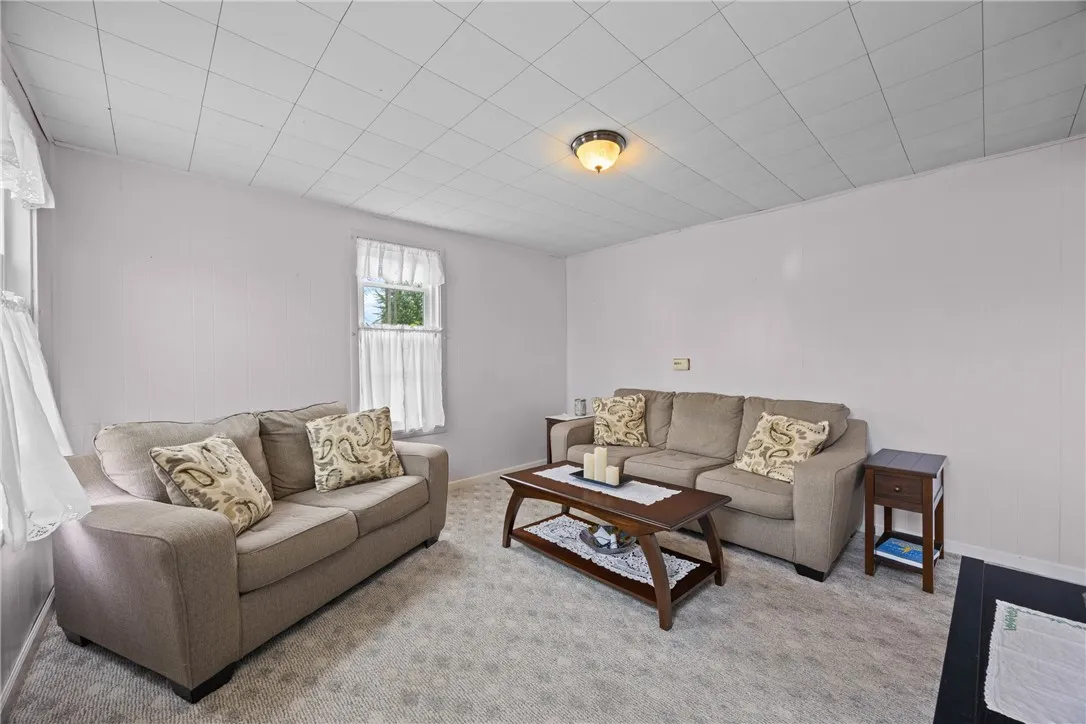 5993 South Geneva Road, Sodus, New York 14551, Sodus, New York 14551, 3 Bedrooms Bedrooms, 9 Rooms Rooms,1 BathroomBathrooms,Residential,For Sale,5993 South Geneva Road, Sodus, New York 14551,R1621252