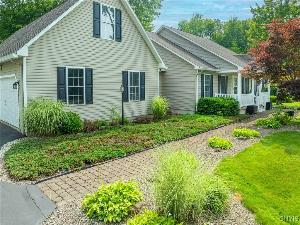 115 Kelly Drive, Hastings, New York 13036, Hastings, New York 13036, 3 Bedrooms Bedrooms, 10 Rooms Rooms,2 BathroomsBathrooms,Residential,For Sale,115 Kelly Drive, Hastings, New York 13036,S1622566