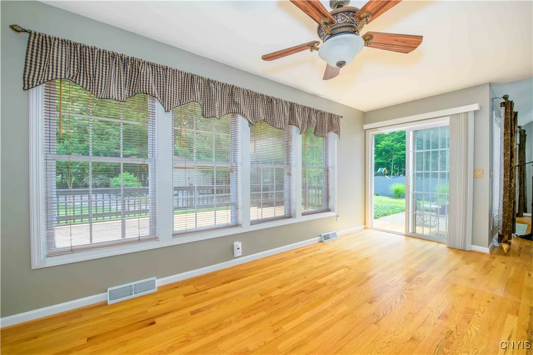 115 Kelly Drive, Hastings, New York 13036, Hastings, New York 13036, 3 Bedrooms Bedrooms, 10 Rooms Rooms,2 BathroomsBathrooms,Residential,For Sale,115 Kelly Drive, Hastings, New York 13036,S1622566
