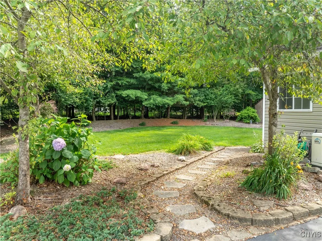 115 Kelly Drive, Hastings, New York 13036, Hastings, New York 13036, 3 Bedrooms Bedrooms, 10 Rooms Rooms,2 BathroomsBathrooms,Residential,For Sale,115 Kelly Drive, Hastings, New York 13036,S1622566