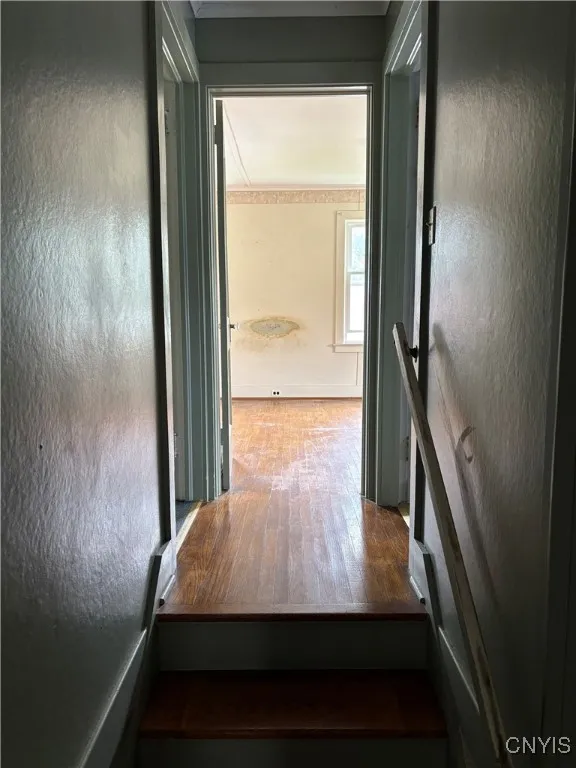 39 Standart Avenue, Auburn, New York 13021, Auburn, New York 13021, 3 Bedrooms Bedrooms, 6 Rooms Rooms,1 BathroomBathrooms,Residential,For Sale,39 Standart Avenue, Auburn, New York 13021,S1620652