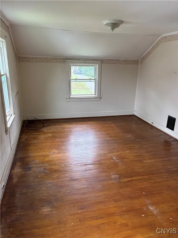 39 Standart Avenue, Auburn, New York 13021, Auburn, New York 13021, 3 Bedrooms Bedrooms, 6 Rooms Rooms,1 BathroomBathrooms,Residential,For Sale,39 Standart Avenue, Auburn, New York 13021,S1620652