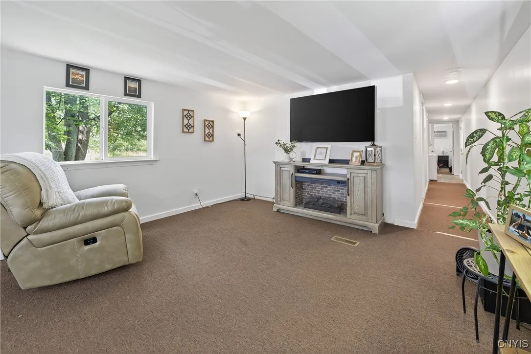2762 County Route 45, Volney, New York 13069, Volney, New York 13069, 3 Bedrooms Bedrooms, 6 Rooms Rooms,1 BathroomBathrooms,Residential,For Sale,2762 County Route 45, Volney, New York 13069,S1622198