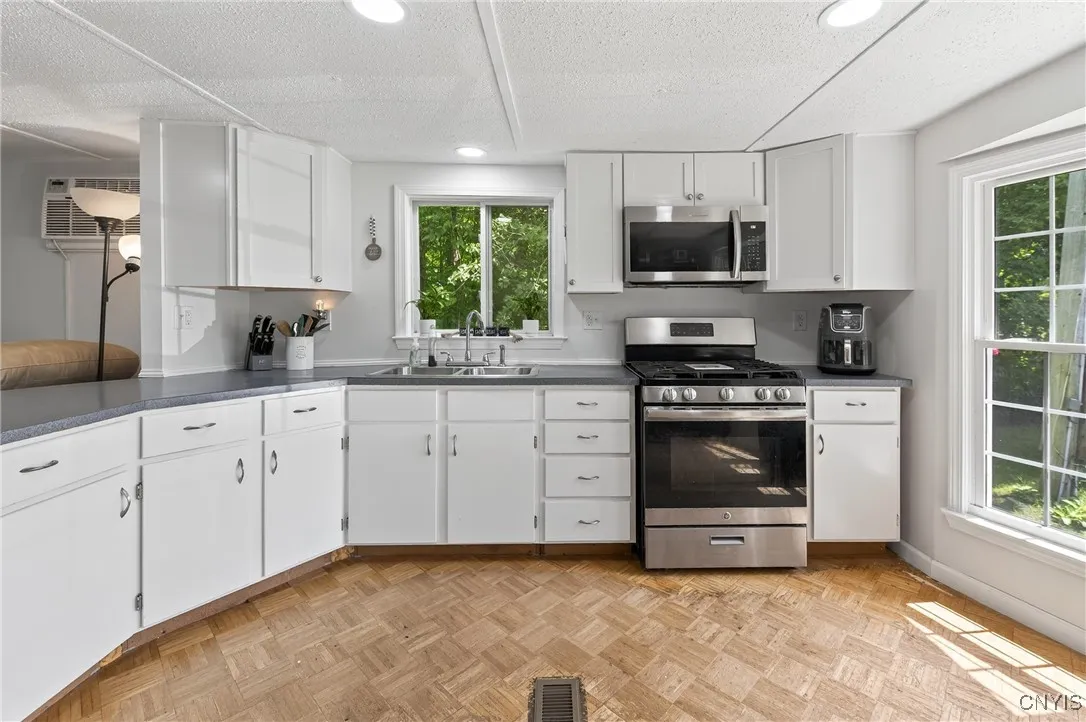 2762 County Route 45, Volney, New York 13069, Volney, New York 13069, 3 Bedrooms Bedrooms, 6 Rooms Rooms,1 BathroomBathrooms,Residential,For Sale,2762 County Route 45, Volney, New York 13069,S1622198