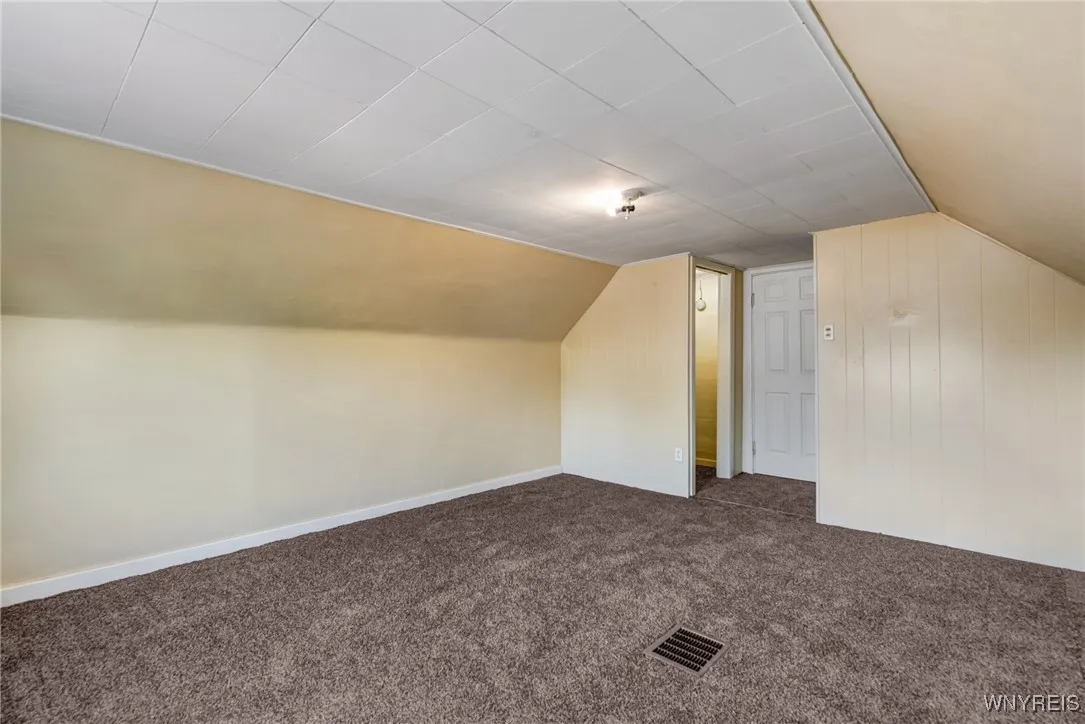 1046 East Ferry Street N, Buffalo, New York 14211, Buffalo, New York 14211, 4 Bedrooms Bedrooms, 7 Rooms Rooms,1 BathroomBathrooms,Residential,For Sale,1046 East Ferry Street N, Buffalo, New York 14211,B1622614