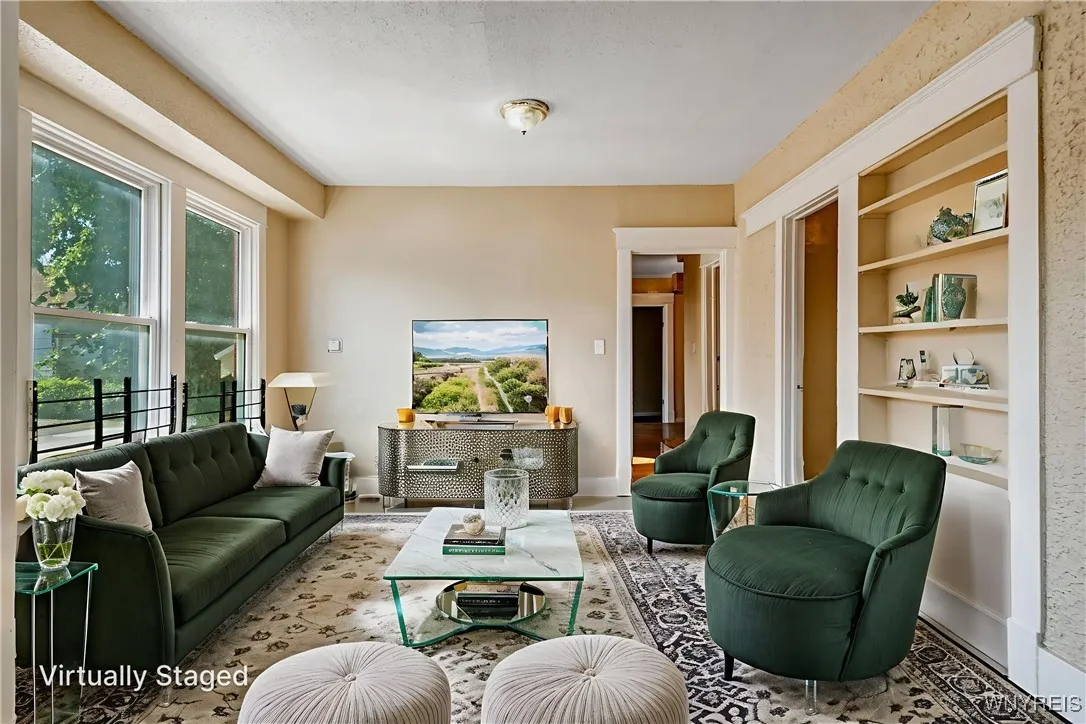 1046 East Ferry Street N, Buffalo, New York 14211, Buffalo, New York 14211, 4 Bedrooms Bedrooms, 7 Rooms Rooms,1 BathroomBathrooms,Residential,For Sale,1046 East Ferry Street N, Buffalo, New York 14211,B1622614