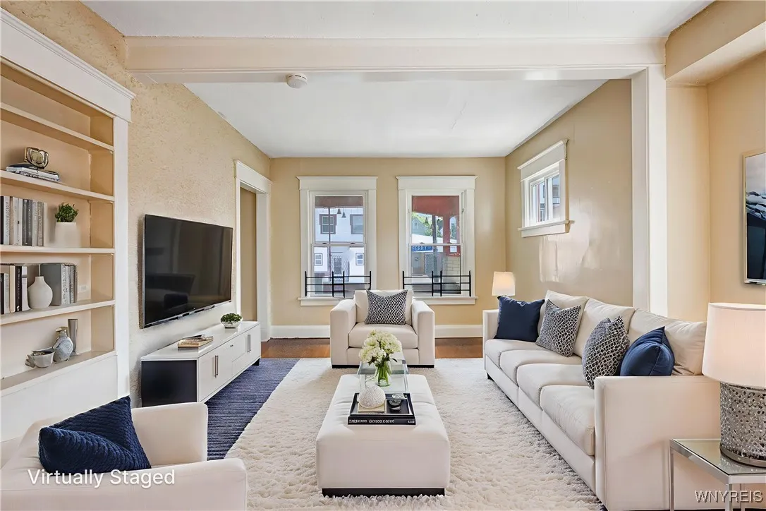 1046 East Ferry Street N, Buffalo, New York 14211, Buffalo, New York 14211, 4 Bedrooms Bedrooms, 7 Rooms Rooms,1 BathroomBathrooms,Residential,For Sale,1046 East Ferry Street N, Buffalo, New York 14211,B1622614