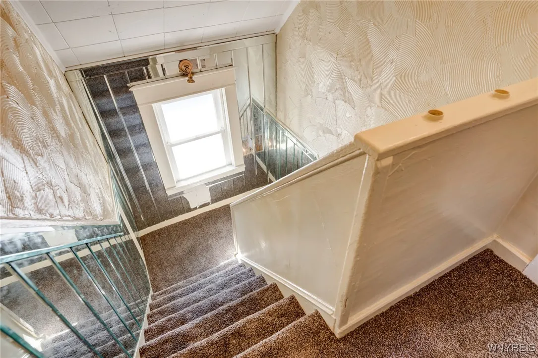 1046 East Ferry Street N, Buffalo, New York 14211, Buffalo, New York 14211, 4 Bedrooms Bedrooms, 7 Rooms Rooms,1 BathroomBathrooms,Residential,For Sale,1046 East Ferry Street N, Buffalo, New York 14211,B1622614