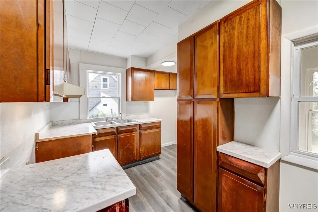 386 Davey Street, Buffalo, New York 14206, Buffalo, New York 14206, 3 Bedrooms Bedrooms, ,2 BathroomsBathrooms,Residential,For Sale,386 Davey Street, Buffalo, New York 14206,B1622616