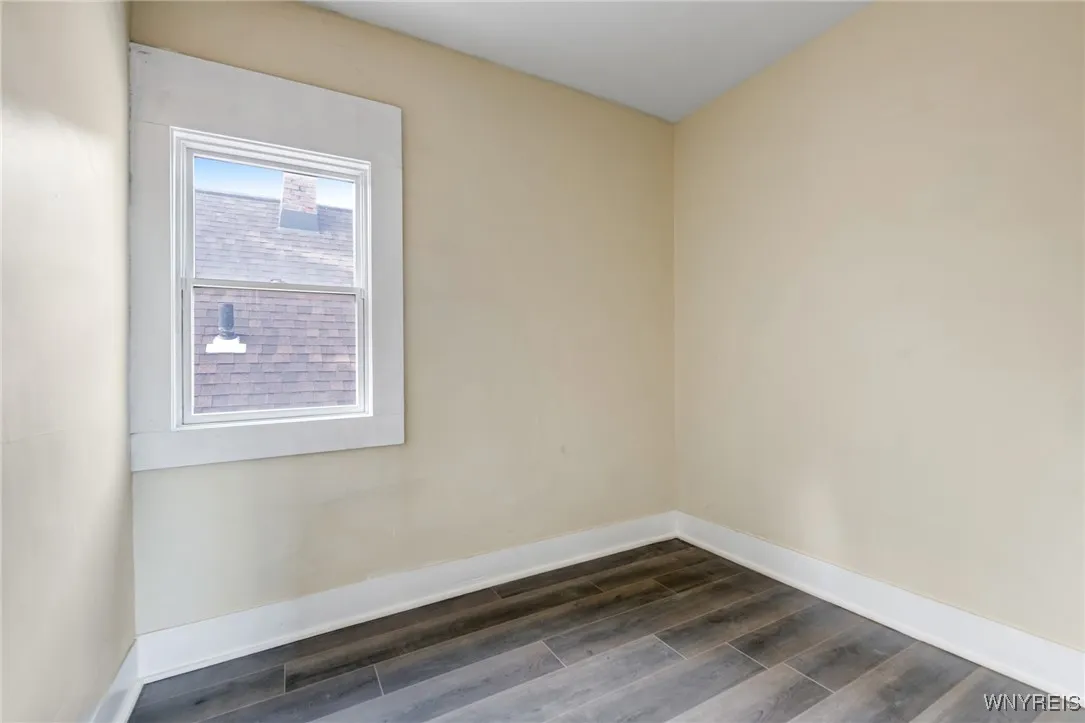 386 Davey Street, Buffalo, New York 14206, Buffalo, New York 14206, 3 Bedrooms Bedrooms, ,2 BathroomsBathrooms,Residential,For Sale,386 Davey Street, Buffalo, New York 14206,B1622616