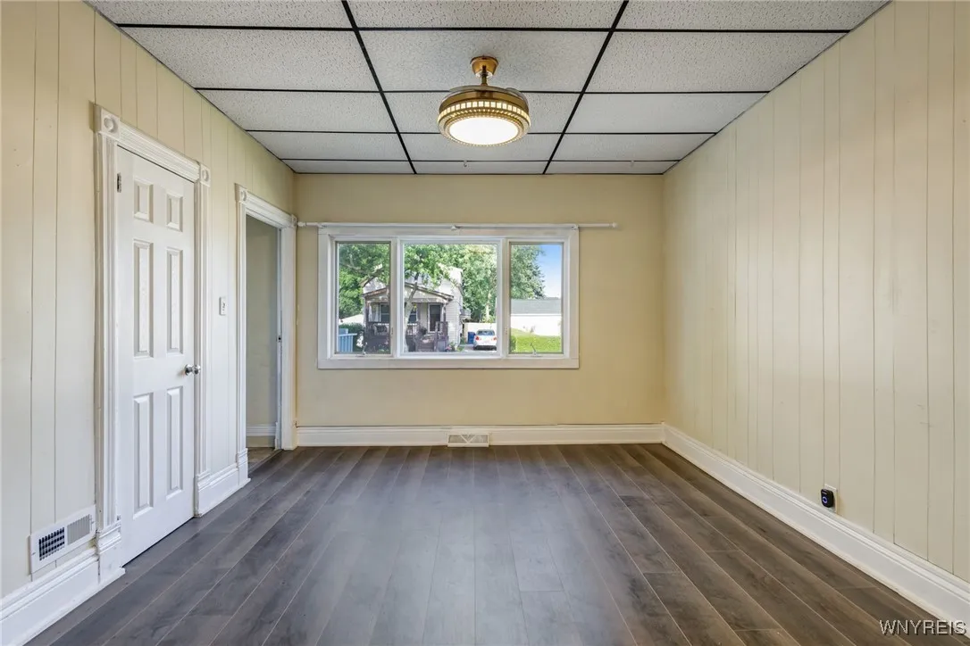 386 Davey Street, Buffalo, New York 14206, Buffalo, New York 14206, 3 Bedrooms Bedrooms, ,2 BathroomsBathrooms,Residential,For Sale,386 Davey Street, Buffalo, New York 14206,B1622616