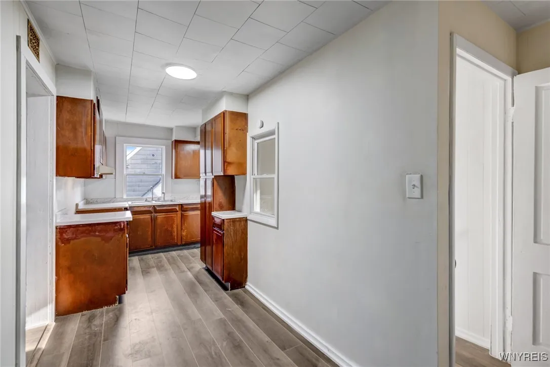 386 Davey Street, Buffalo, New York 14206, Buffalo, New York 14206, 3 Bedrooms Bedrooms, ,2 BathroomsBathrooms,Residential,For Sale,386 Davey Street, Buffalo, New York 14206,B1622616