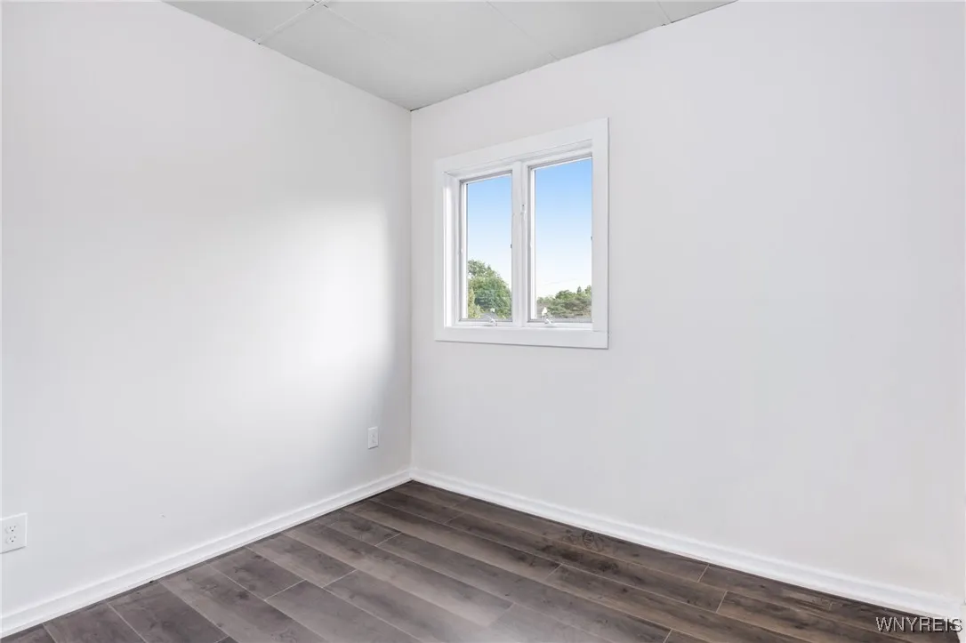 386 Davey Street, Buffalo, New York 14206, Buffalo, New York 14206, 3 Bedrooms Bedrooms, ,2 BathroomsBathrooms,Residential,For Sale,386 Davey Street, Buffalo, New York 14206,B1622616