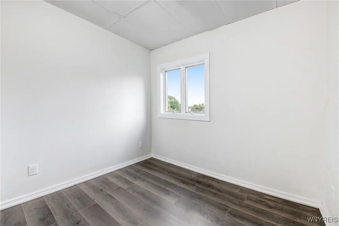386 Davey Street, Buffalo, New York 14206, Buffalo, New York 14206, 3 Bedrooms Bedrooms, ,2 BathroomsBathrooms,Residential,For Sale,386 Davey Street, Buffalo, New York 14206,B1622616