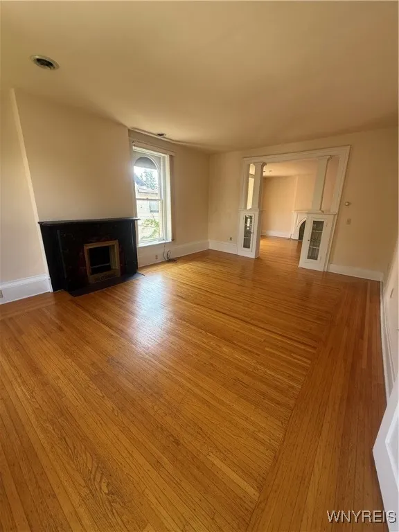 698 Columbus Parkway, Buffalo, New York 14213, Buffalo, New York 14213, 5 Bedrooms Bedrooms, ,Multi Family,For Sale,698 Columbus Parkway, Buffalo, New York 14213,B1622461