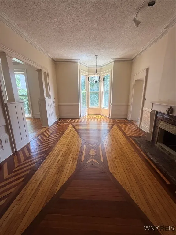 698 Columbus Parkway, Buffalo, New York 14213, Buffalo, New York 14213, 5 Bedrooms Bedrooms, ,Multi Family,For Sale,698 Columbus Parkway, Buffalo, New York 14213,B1622461