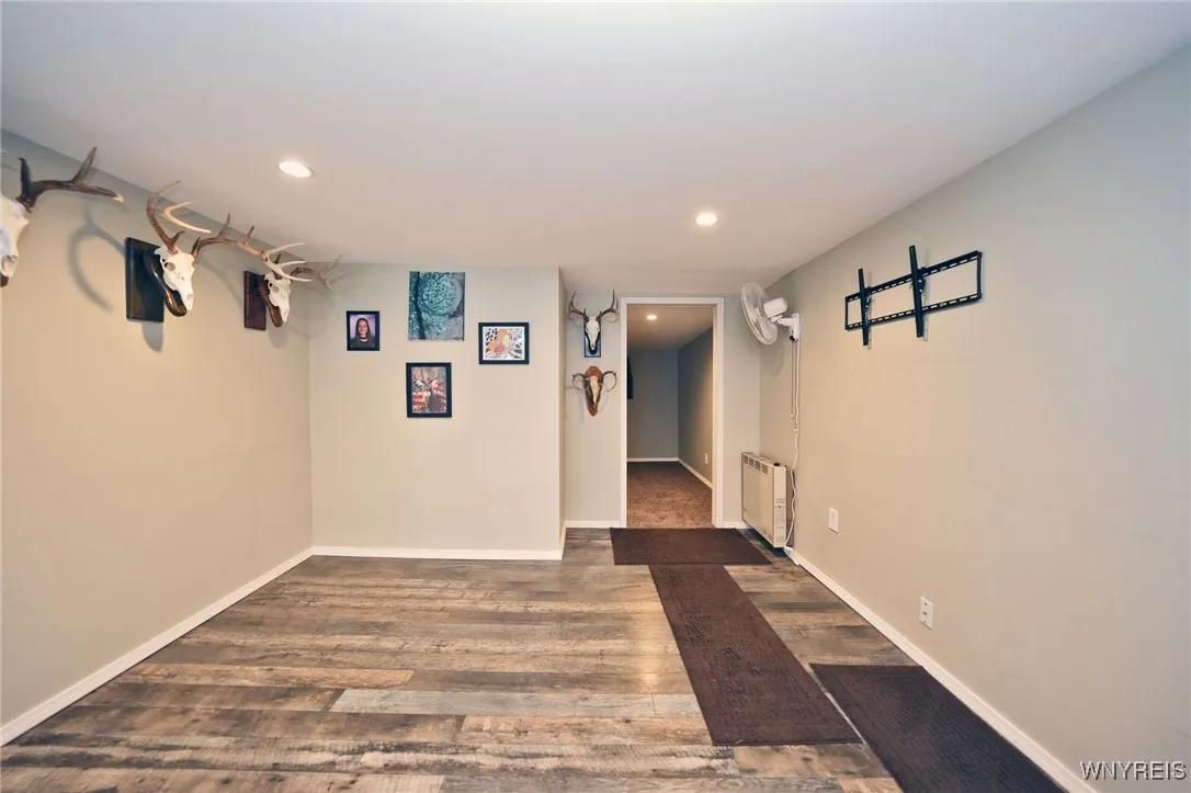 6643 Lincoln Avenue, Lockport Town, New York 14094, Lockport Town, New York 14094, 3 Bedrooms Bedrooms, 6 Rooms Rooms,2 BathroomsBathrooms,Residential,For Sale,6643 Lincoln Avenue, Lockport Town, New York 14094,B1622382