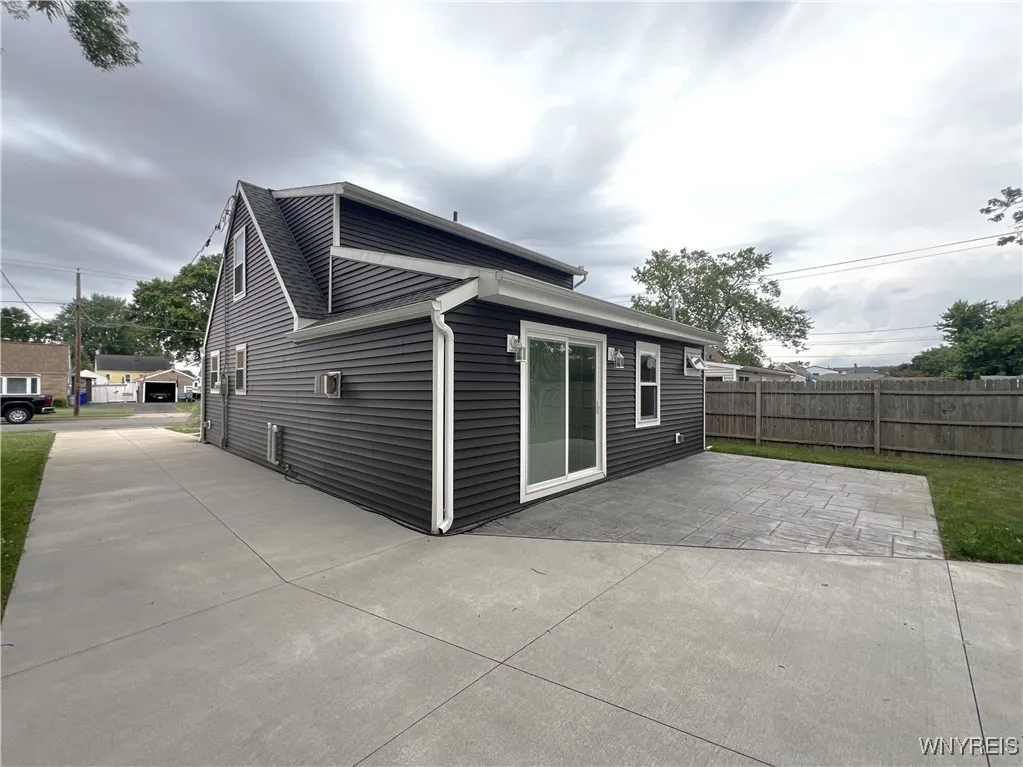 155 Barnsdale Avenue, West Seneca, New York 14224, West Seneca, New York 14224, 3 Bedrooms Bedrooms, 7 Rooms Rooms,2 BathroomsBathrooms,Residential,For Sale,155 Barnsdale Avenue, West Seneca, New York 14224,B1622274