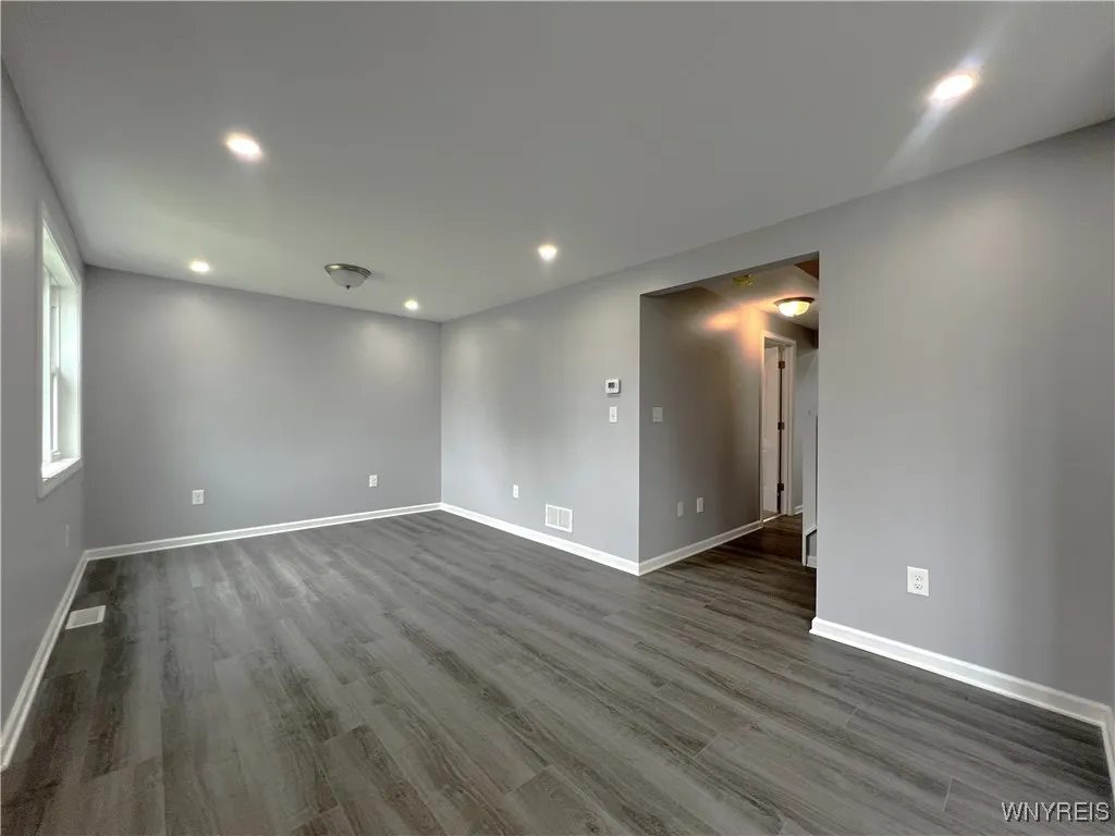 155 Barnsdale Avenue, West Seneca, New York 14224, West Seneca, New York 14224, 3 Bedrooms Bedrooms, 7 Rooms Rooms,2 BathroomsBathrooms,Residential,For Sale,155 Barnsdale Avenue, West Seneca, New York 14224,B1622274