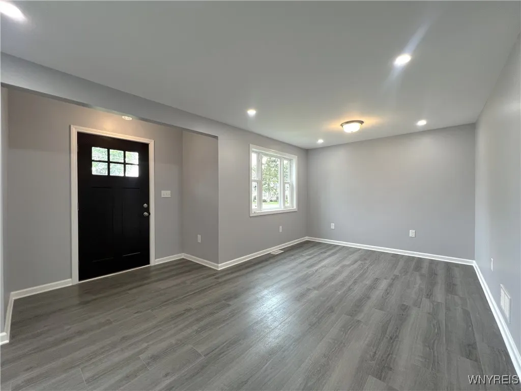155 Barnsdale Avenue, West Seneca, New York 14224, West Seneca, New York 14224, 3 Bedrooms Bedrooms, 7 Rooms Rooms,2 BathroomsBathrooms,Residential,For Sale,155 Barnsdale Avenue, West Seneca, New York 14224,B1622274