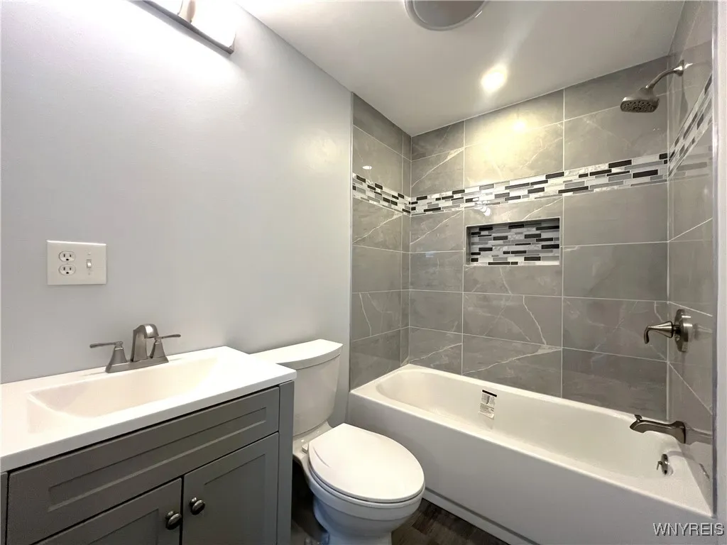 155 Barnsdale Avenue, West Seneca, New York 14224, West Seneca, New York 14224, 3 Bedrooms Bedrooms, 7 Rooms Rooms,2 BathroomsBathrooms,Residential,For Sale,155 Barnsdale Avenue, West Seneca, New York 14224,B1622274