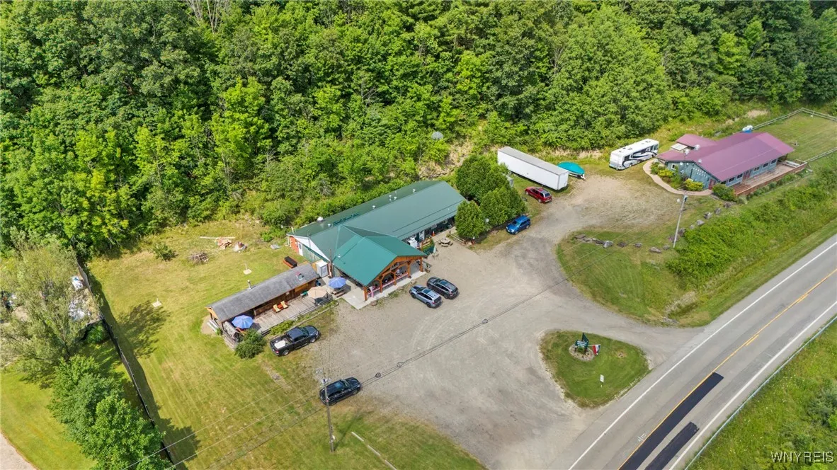 741 West Perimeter Road, South Valley, New York 14, South Valley, New York 14738, ,Commercial Sale,For Sale,741 West Perimeter Road, South Valley, New York 14,B1622612