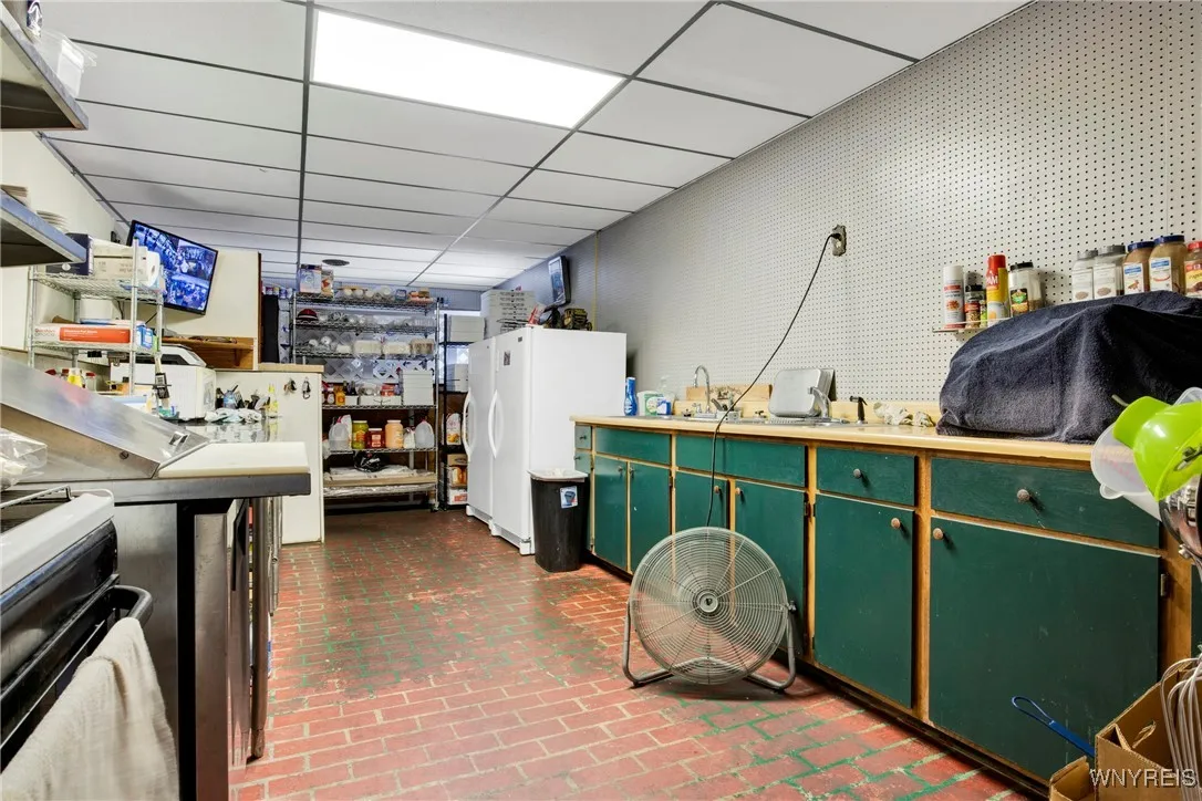 741 West Perimeter Road, South Valley, New York 14, South Valley, New York 14738, ,Commercial Sale,For Sale,741 West Perimeter Road, South Valley, New York 14,B1622612