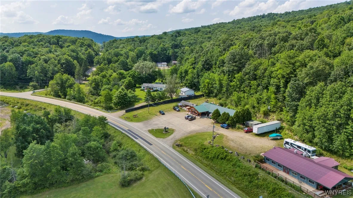 741 West Perimeter Road, South Valley, New York 14, South Valley, New York 14738, ,Commercial Sale,For Sale,741 West Perimeter Road, South Valley, New York 14,B1622612