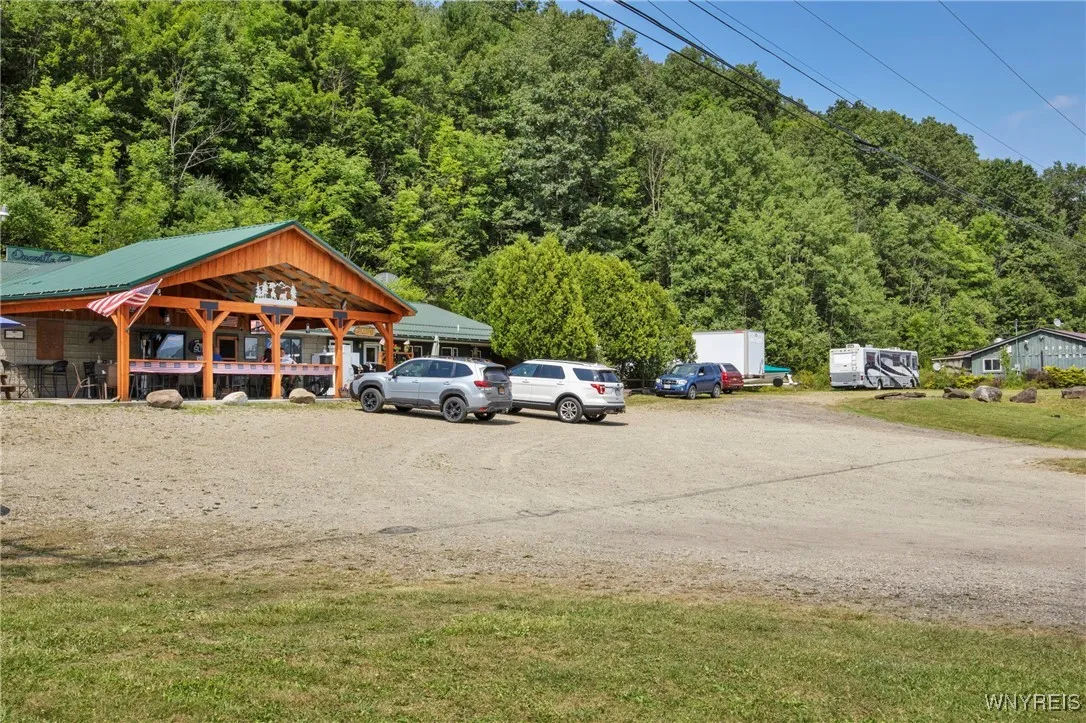 741 West Perimeter Road, South Valley, New York 14, South Valley, New York 14738, ,Commercial Sale,For Sale,741 West Perimeter Road, South Valley, New York 14,B1622612