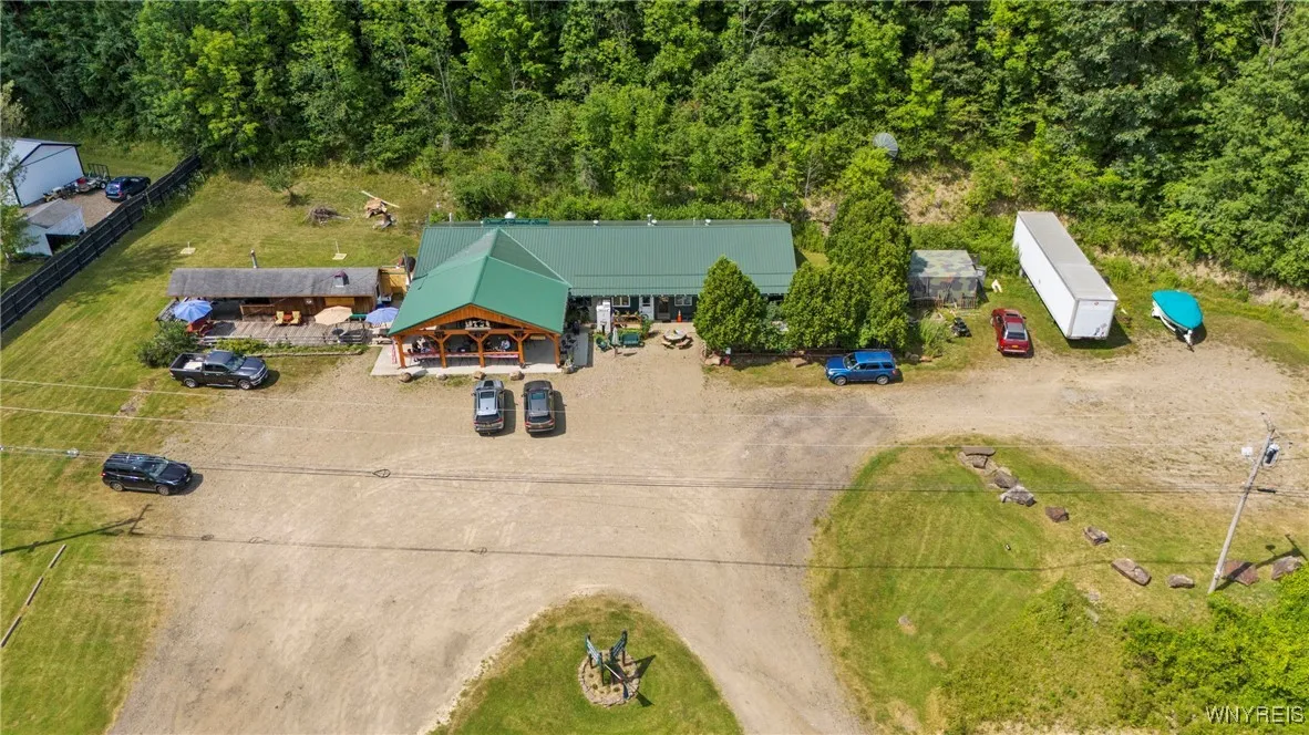 741 West Perimeter Road, South Valley, New York 14, South Valley, New York 14738, ,Commercial Sale,For Sale,741 West Perimeter Road, South Valley, New York 14,B1622612