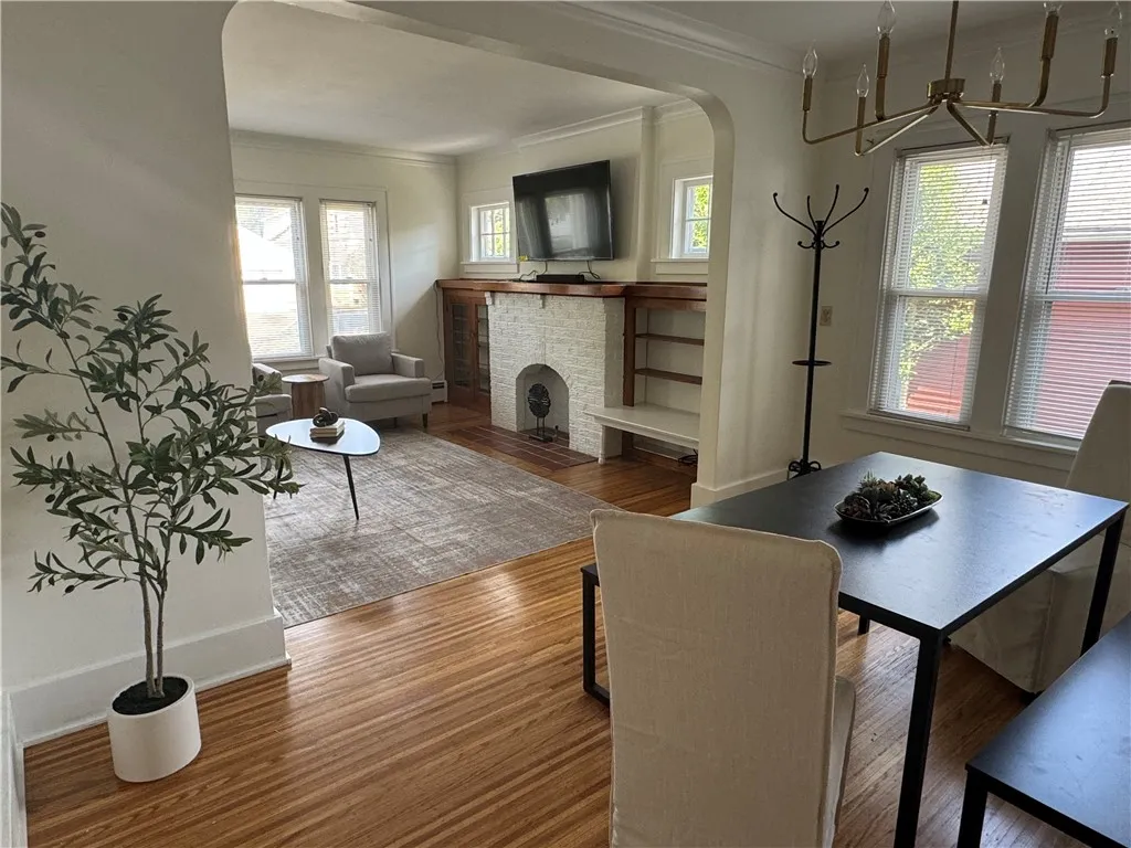 125 Redfern Drive, Rochester, New York 14620, Rochester, New York 14620, 3 Bedrooms Bedrooms, 5 Rooms Rooms,2 BathroomsBathrooms,Residential,For Sale,125 Redfern Drive, Rochester, New York 14620,R1621544