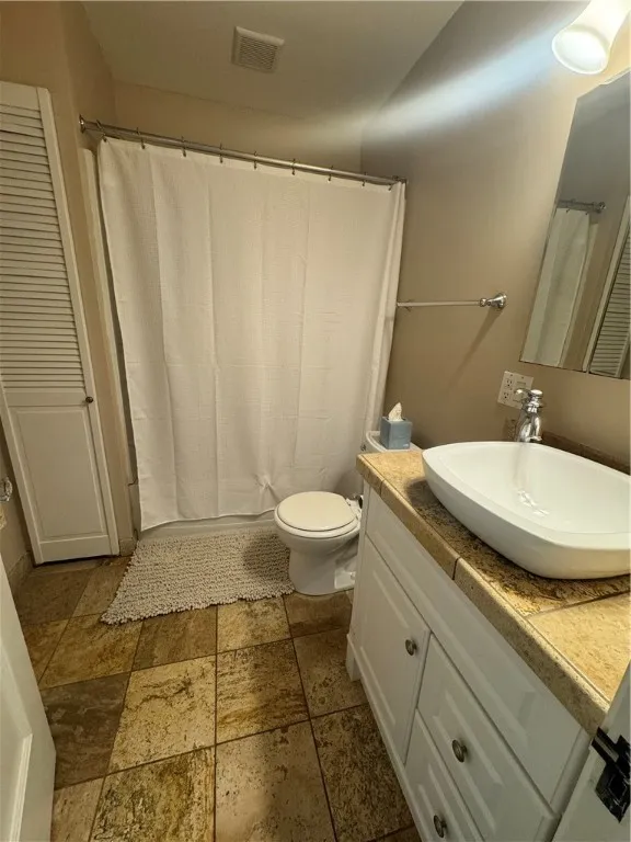 125 Redfern Drive, Rochester, New York 14620, Rochester, New York 14620, 3 Bedrooms Bedrooms, 5 Rooms Rooms,2 BathroomsBathrooms,Residential,For Sale,125 Redfern Drive, Rochester, New York 14620,R1621544