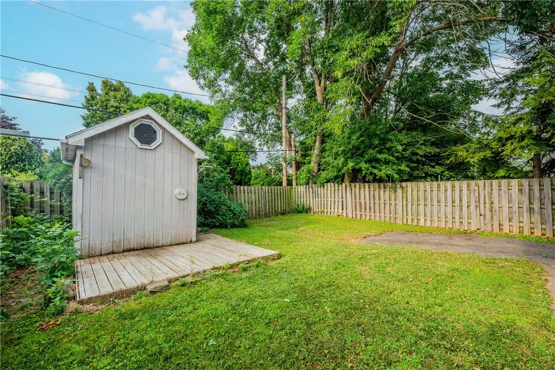 83 Raleigh Street, Rochester, New York 14620, Rochester, New York 14620, 3 Bedrooms Bedrooms, 6 Rooms Rooms,2 BathroomsBathrooms,Residential,For Sale,83 Raleigh Street, Rochester, New York 14620,R1622186