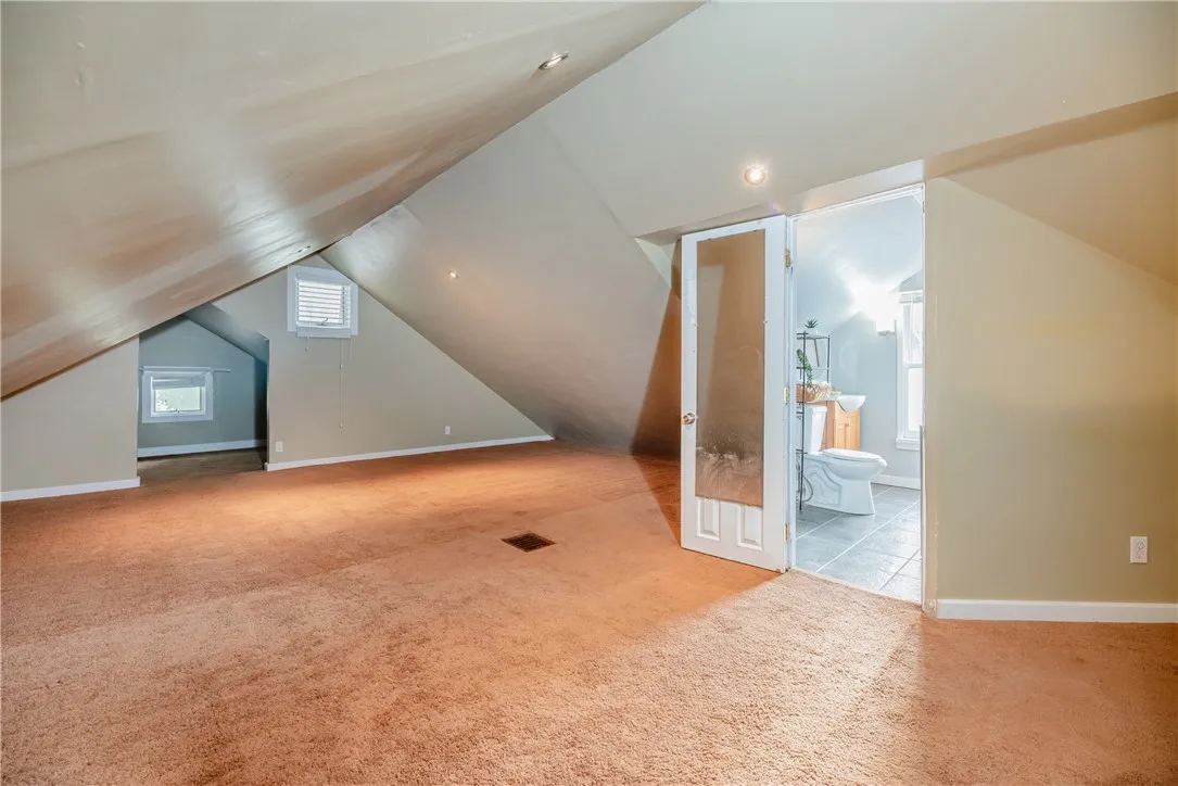 83 Raleigh Street, Rochester, New York 14620, Rochester, New York 14620, 3 Bedrooms Bedrooms, 6 Rooms Rooms,2 BathroomsBathrooms,Residential,For Sale,83 Raleigh Street, Rochester, New York 14620,R1622186