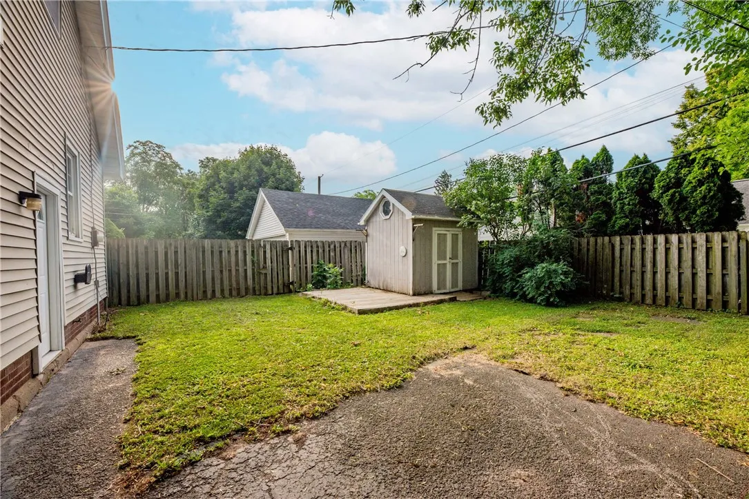 83 Raleigh Street, Rochester, New York 14620, Rochester, New York 14620, 3 Bedrooms Bedrooms, 6 Rooms Rooms,2 BathroomsBathrooms,Residential,For Sale,83 Raleigh Street, Rochester, New York 14620,R1622186