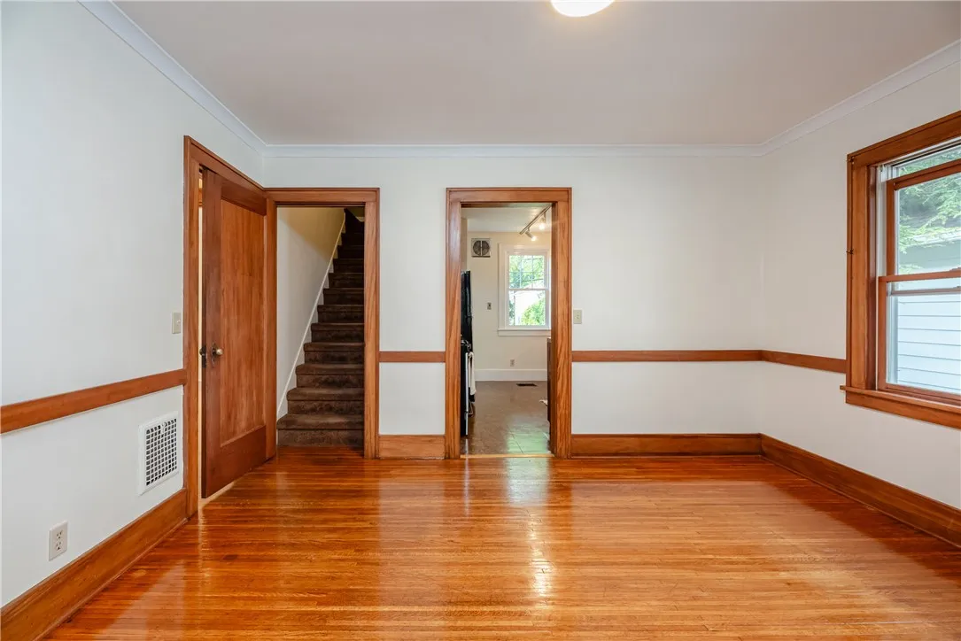83 Raleigh Street, Rochester, New York 14620, Rochester, New York 14620, 3 Bedrooms Bedrooms, 6 Rooms Rooms,2 BathroomsBathrooms,Residential,For Sale,83 Raleigh Street, Rochester, New York 14620,R1622186