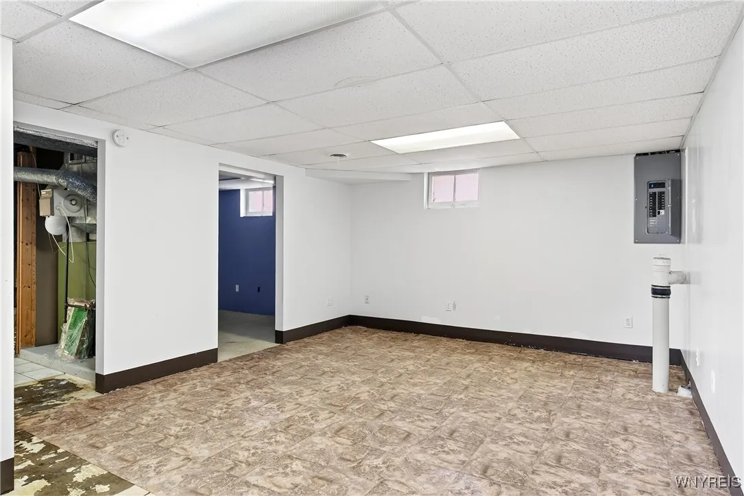 196 Ward Road, North Tonawanda, New York 14120, North Tonawanda, New York 14120, 3 Bedrooms Bedrooms, 6 Rooms Rooms,2 BathroomsBathrooms,Residential,For Sale,196 Ward Road, North Tonawanda, New York 14120,B1622628