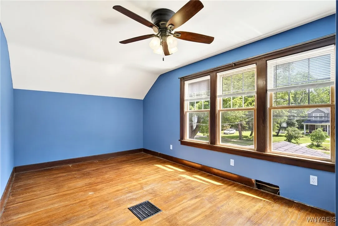 196 Ward Road, North Tonawanda, New York 14120, North Tonawanda, New York 14120, 3 Bedrooms Bedrooms, 6 Rooms Rooms,2 BathroomsBathrooms,Residential,For Sale,196 Ward Road, North Tonawanda, New York 14120,B1622628